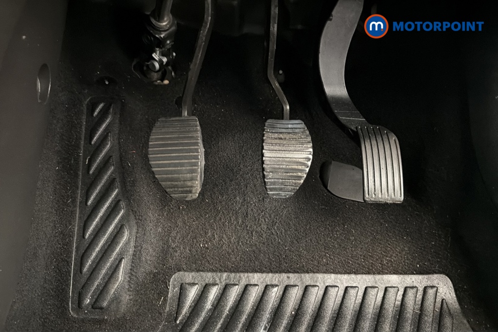 Vauxhall Crossland Ultimate Manual Diesel SUV - Stock Number (1671356) - 24th supplementary image