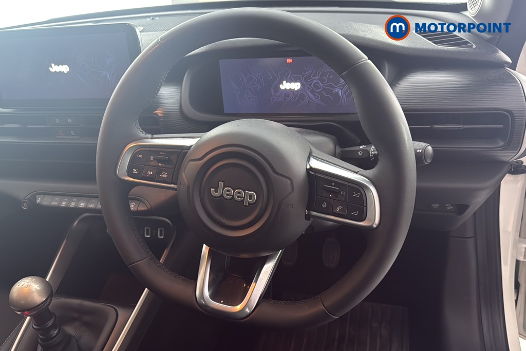 Jeep Avenger Altitude Manual Petrol SUV - Stock Number (1672043) - 2nd supplementary image