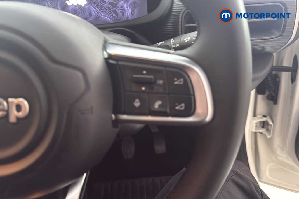 Jeep Avenger Altitude Manual Petrol SUV - Stock Number (1672043) - 3rd supplementary image