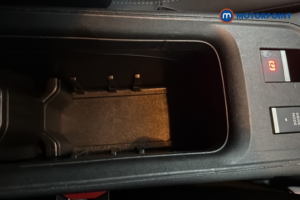 Jeep Avenger Altitude Manual Petrol SUV - Stock Number (1672043) - 16th supplementary image