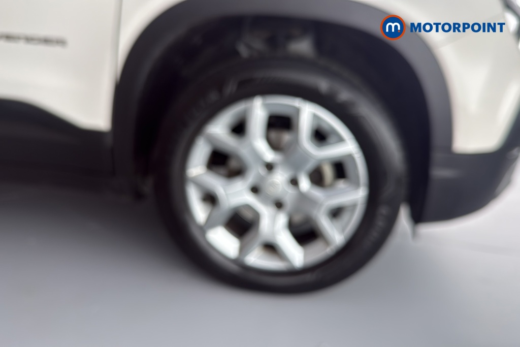 Jeep Avenger Altitude Manual Petrol SUV - Stock Number (1672043) - 47th supplementary image