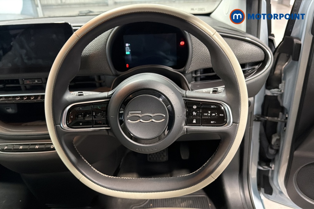 Fiat 500 La Prima Automatic Electric Convertible - Stock Number (1672415) - 2nd supplementary image
