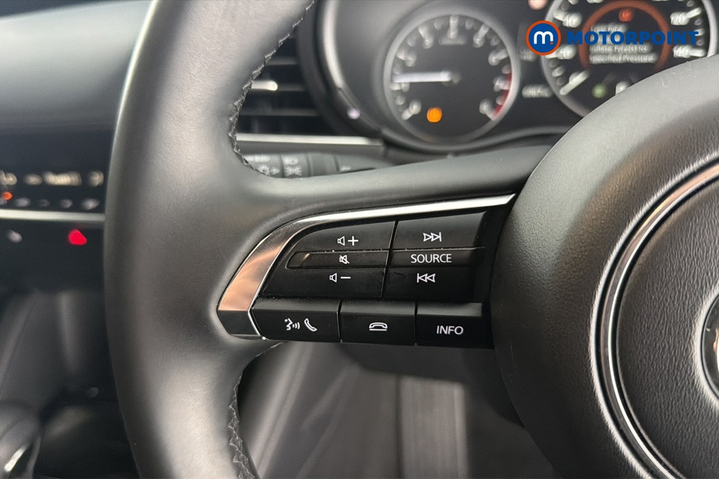 Mazda 3 Exclusive-Line Automatic Petrol Hatchback - Stock Number (1672721) - 4th supplementary image