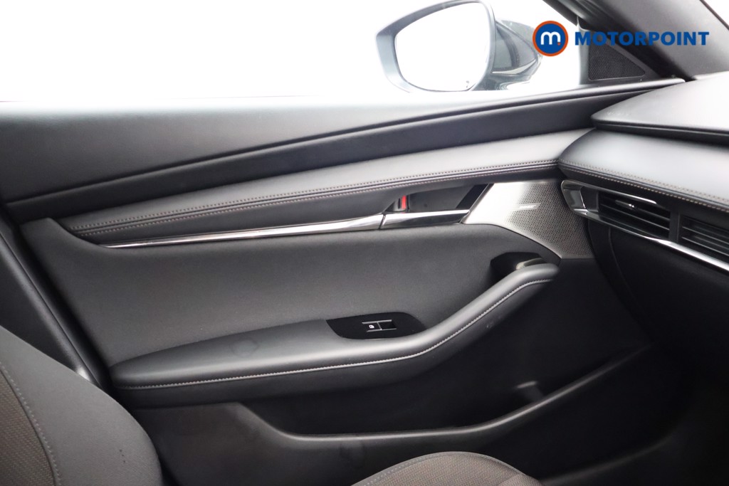 Mazda 3 Exclusive-Line Automatic Petrol Hatchback - Stock Number (1672737) - 13th supplementary image