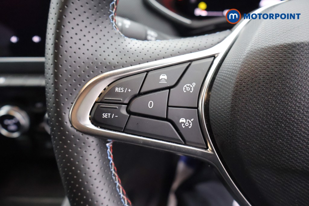 Renault Clio Esprit Alpine Manual Petrol Hatchback - Stock Number (1673015) - 2nd supplementary image