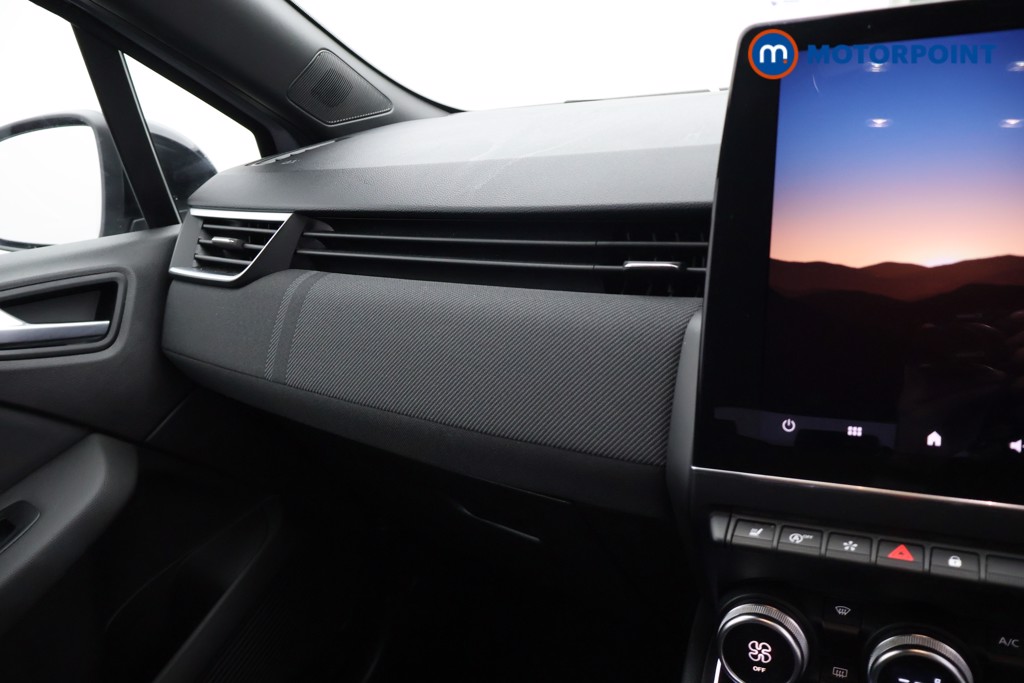Renault Clio Esprit Alpine Manual Petrol Hatchback - Stock Number (1673015) - 11th supplementary image