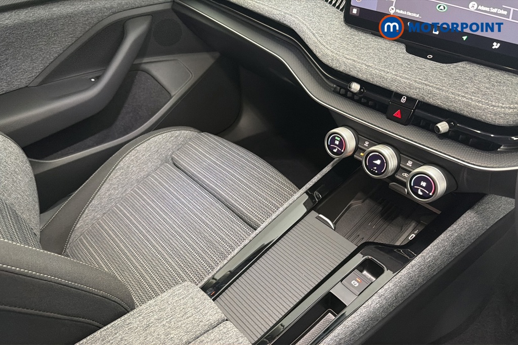 Skoda Superb Se Technology Automatic Petrol Plug-In Hybrid Estate - Stock Number (1673741) - 15th supplementary image