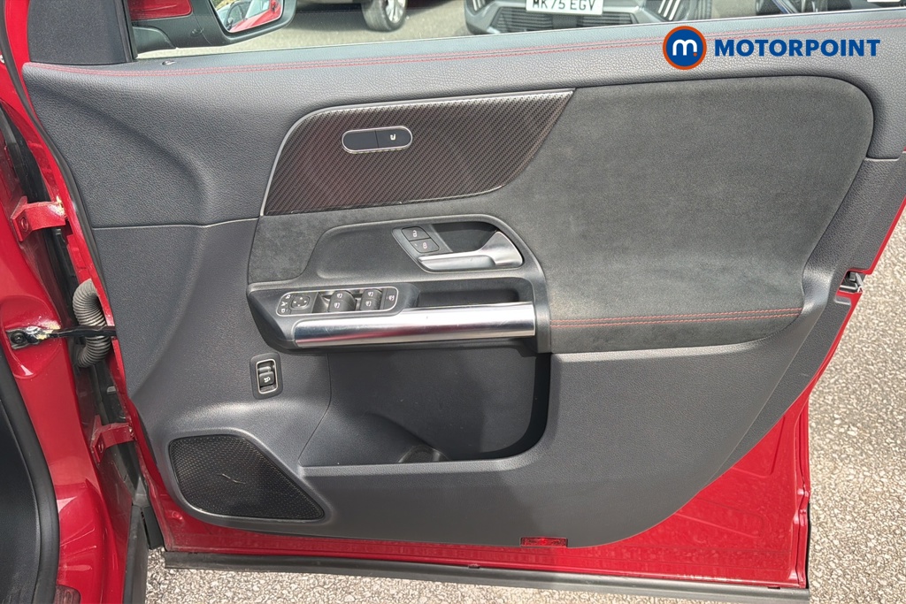 Mercedes-Benz GLA Amg Line Automatic Petrol SUV - Stock Number (1674491) - 18th supplementary image
