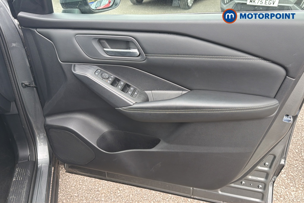 Nissan Qashqai Acenta Premium Manual Petrol SUV - Stock Number (1674699) - 18th supplementary image