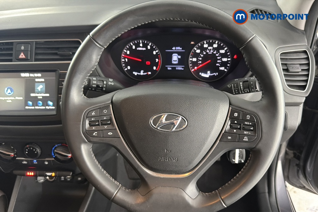 Hyundai I20 Play Manual Petrol Hatchback - Stock Number (1676063) - 2nd supplementary image