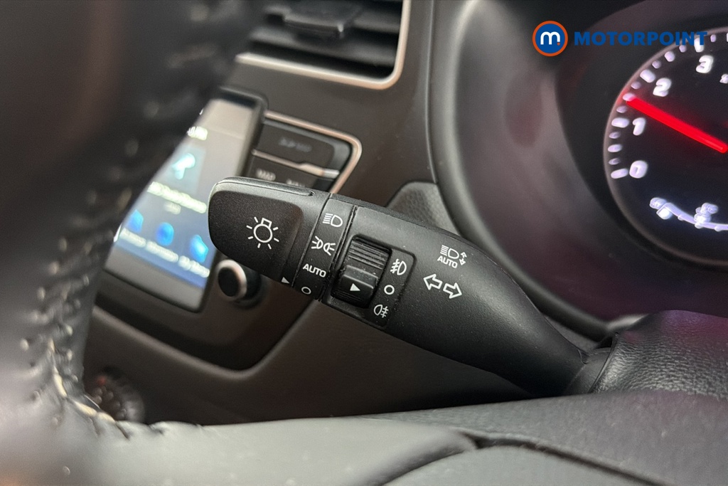 Hyundai I20 Play Manual Petrol Hatchback - Stock Number (1676063) - 5th supplementary image
