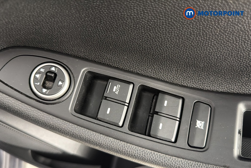 Hyundai I20 Play Manual Petrol Hatchback - Stock Number (1676063) - 19th supplementary image