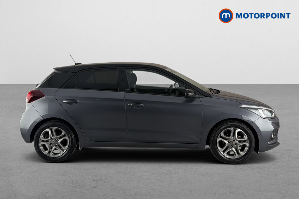 Hyundai I20 Play Manual Petrol Hatchback - Stock Number (1676063) - Passenger side