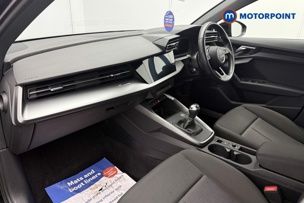 Audi A3 Technik Manual Petrol Hatchback - Stock Number (1676173) - 4th supplementary image