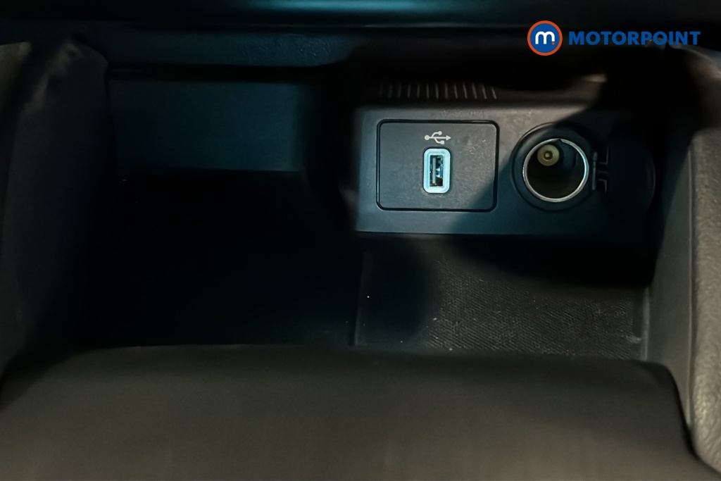 Ford Focus Titanium Automatic Petrol Estate - Stock Number (1676319) - 994th supplementary image