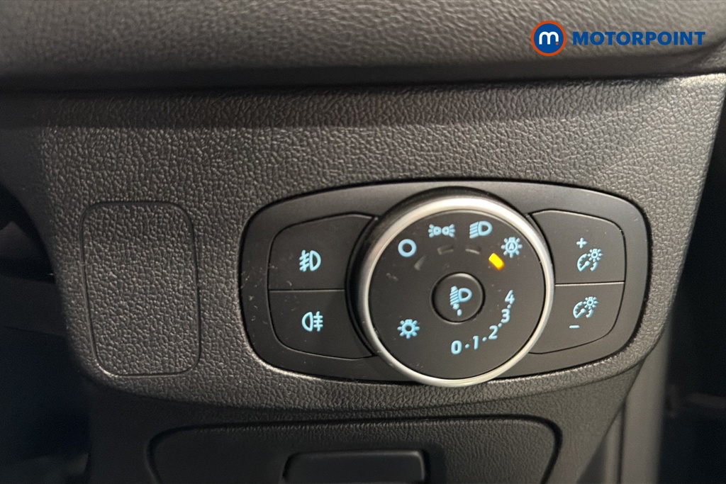 Ford Focus Titanium Automatic Petrol Estate - Stock Number (1676319) - 11th supplementary image