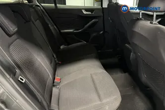 Ford Focus Titanium Automatic Petrol Estate - Stock Number (1676319) - 25th supplementary image