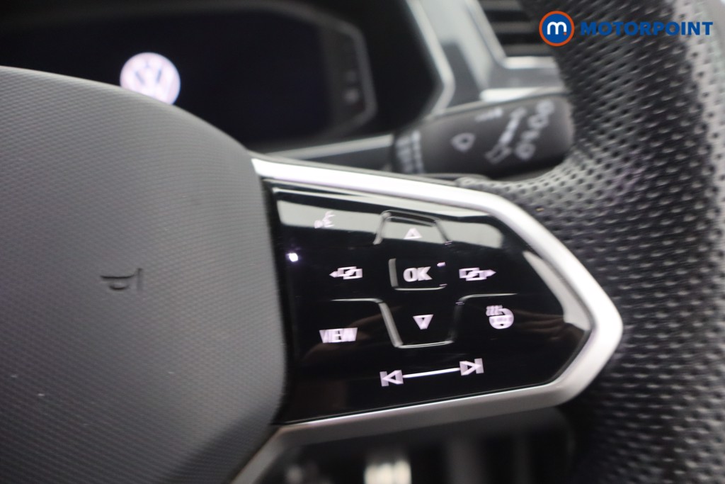 Volkswagen Tiguan R-Line Automatic Petrol SUV - Stock Number (1676407) - 16th supplementary image