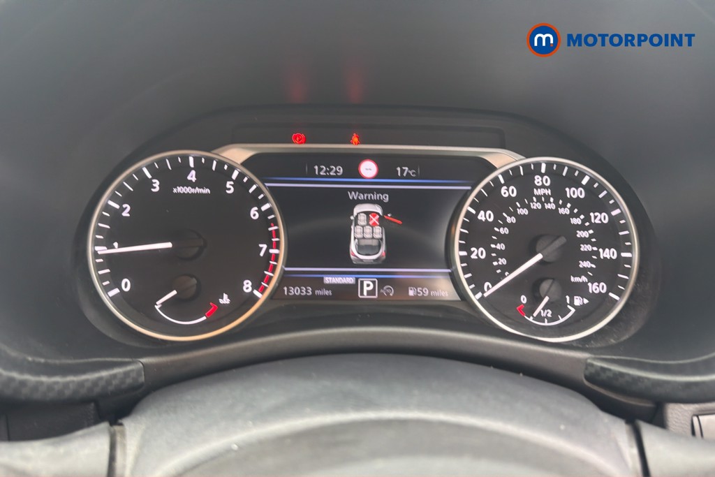 Nissan Juke N-Connecta Automatic Petrol SUV - Stock Number (1676790) - 6th supplementary image