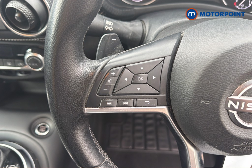 Nissan Juke N-Connecta Automatic Petrol SUV - Stock Number (1676790) - 7th supplementary image