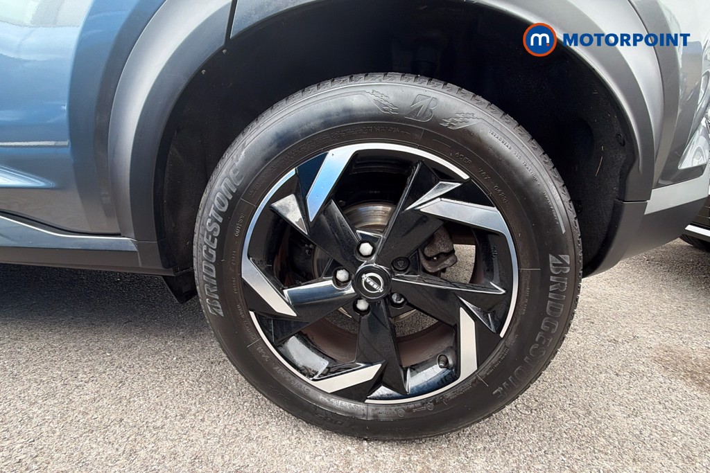 Nissan Juke N-Connecta Automatic Petrol SUV - Stock Number (1676790) - 42nd supplementary image