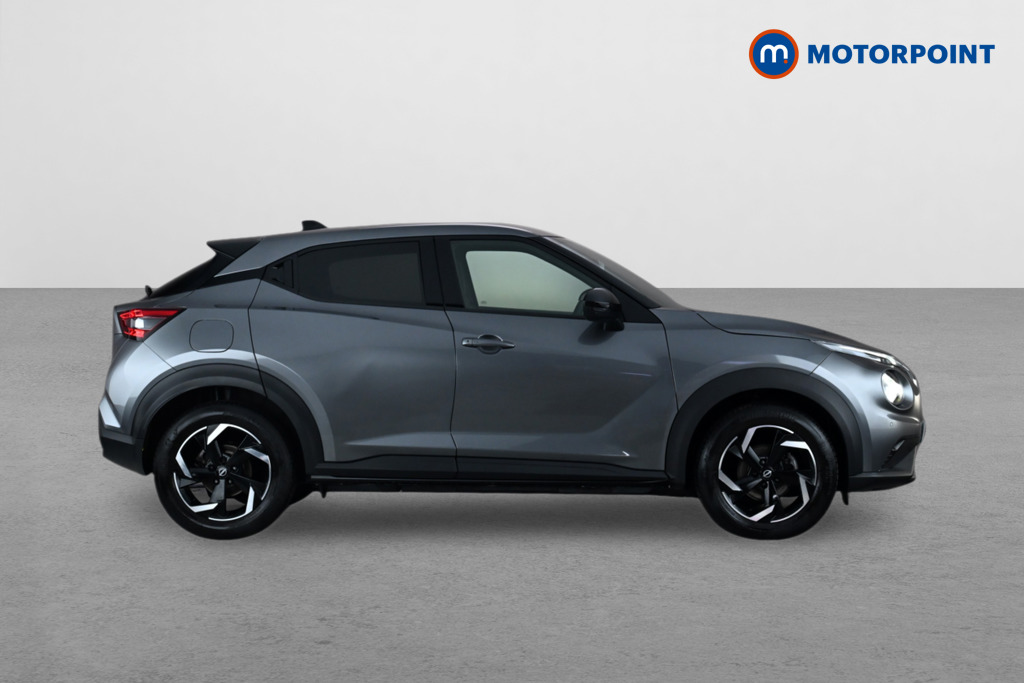 Nissan Juke N-Connecta Automatic Petrol SUV - Stock Number (1676790) - Drivers side
