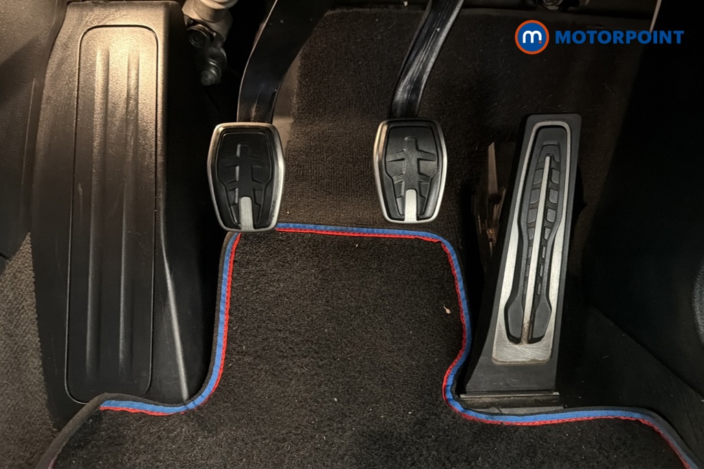 BMW 2 Series M Sport Manual Petrol Saloon - Stock Number (1676948) - 24th supplementary image