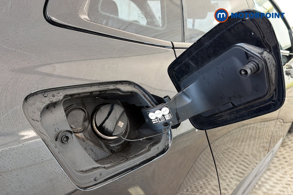 BMW 2 Series M Sport Manual Petrol Saloon - Stock Number (1676948) - 41st supplementary image