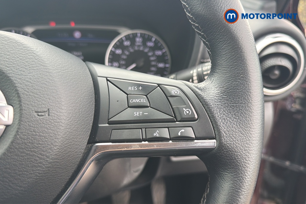 Nissan Juke N-Connecta Manual Petrol SUV - Stock Number (1677208) - 3rd supplementary image