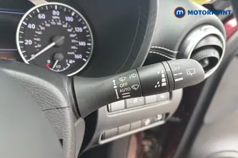 Nissan Juke N-Connecta Manual Petrol SUV - Stock Number (1677208) - 6th supplementary image