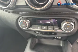 Nissan Juke N-Connecta Manual Petrol SUV - Stock Number (1677208) - 12th supplementary image