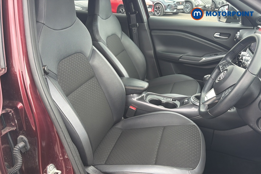 Nissan Juke N-Connecta Manual Petrol SUV - Stock Number (1677208) - 22nd supplementary image