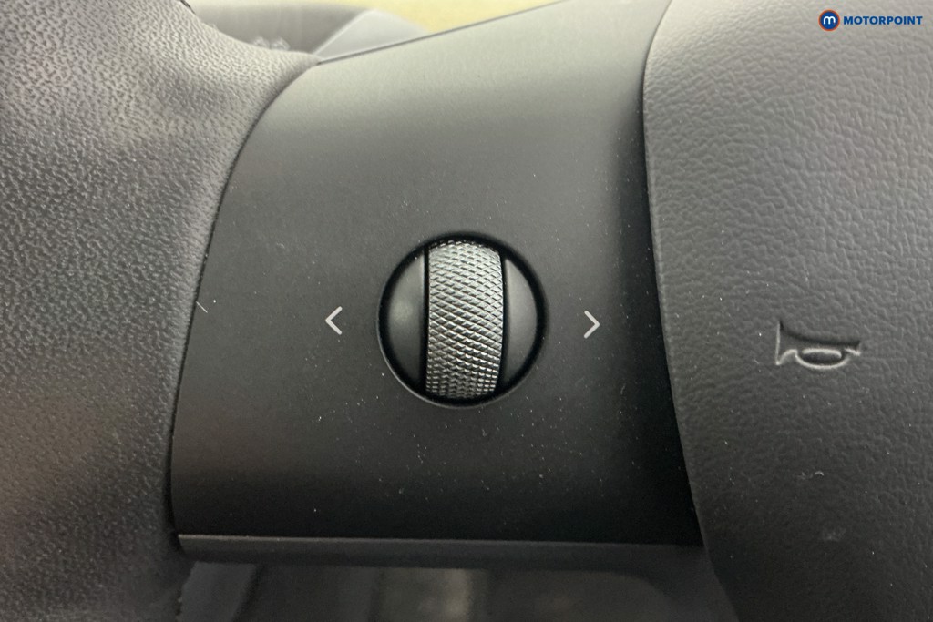 Tesla Model Y Long Range Automatic Electric SUV - Stock Number (1677388) - 20th supplementary image