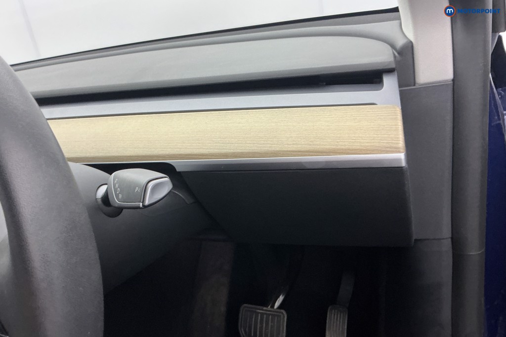 Tesla Model Y Long Range Automatic Electric SUV - Stock Number (1677388) - 22nd supplementary image