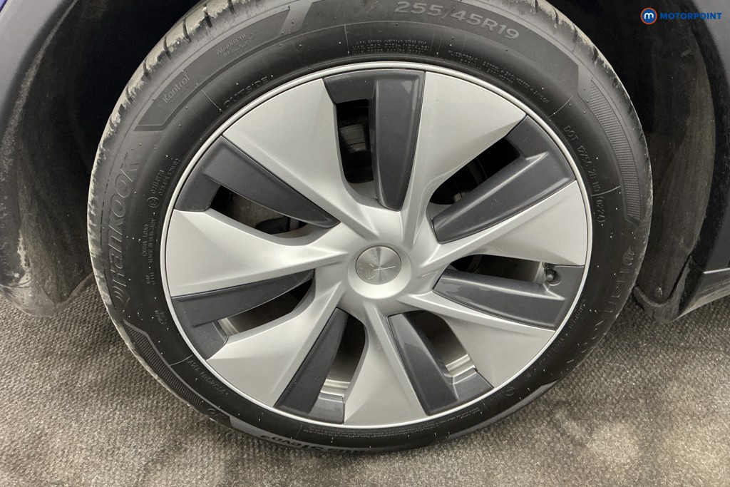 Tesla Model Y Long Range Automatic Electric SUV - Stock Number (1677388) - 33rd supplementary image