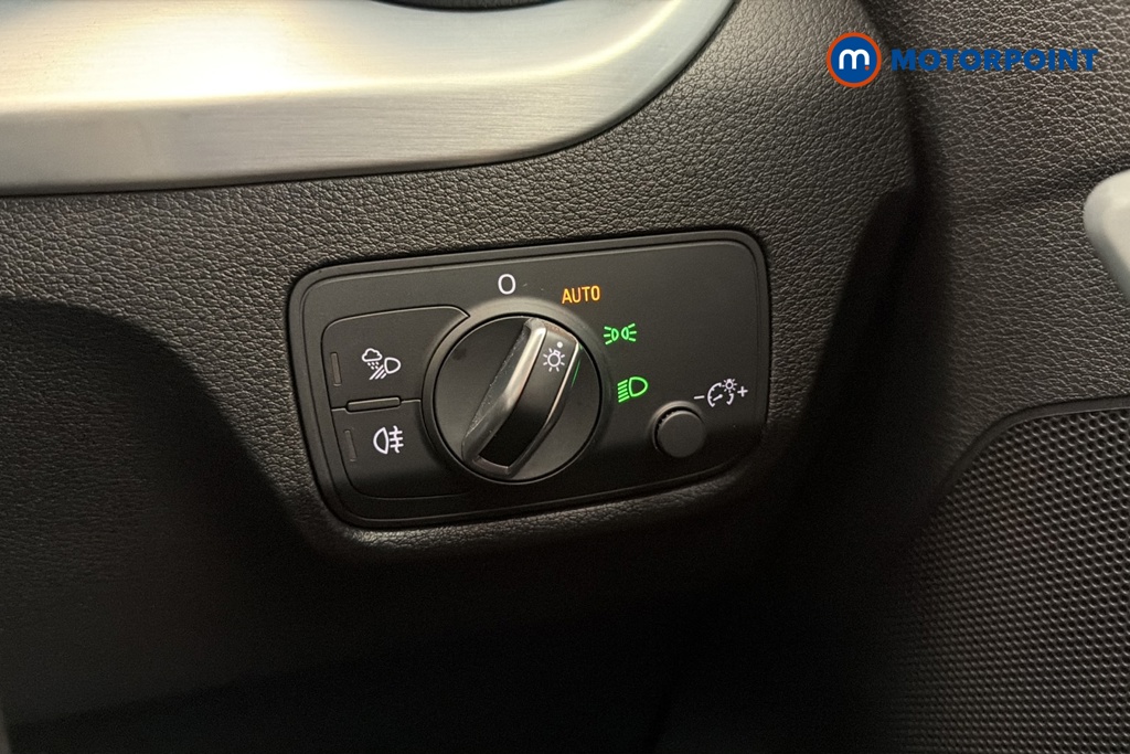 Audi Q2 S Line Automatic Diesel SUV - Stock Number (1677446) - 11th supplementary image