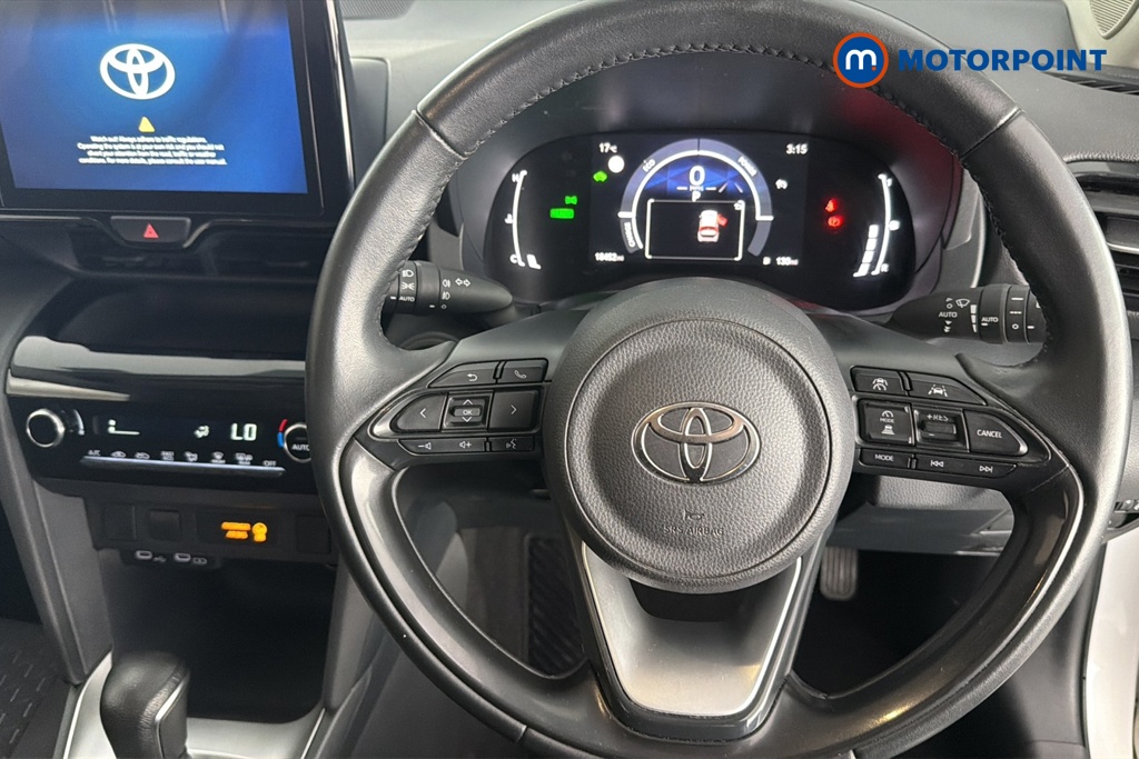 Toyota Yaris Cross Icon Automatic Petrol-Electric Hybrid Estate - Stock Number (1677584) - 2nd supplementary image