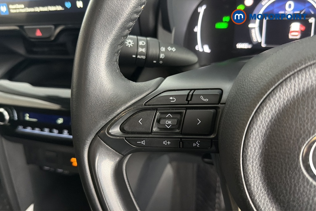 Toyota Yaris Cross Icon Automatic Petrol-Electric Hybrid Estate - Stock Number (1677584) - 4th supplementary image