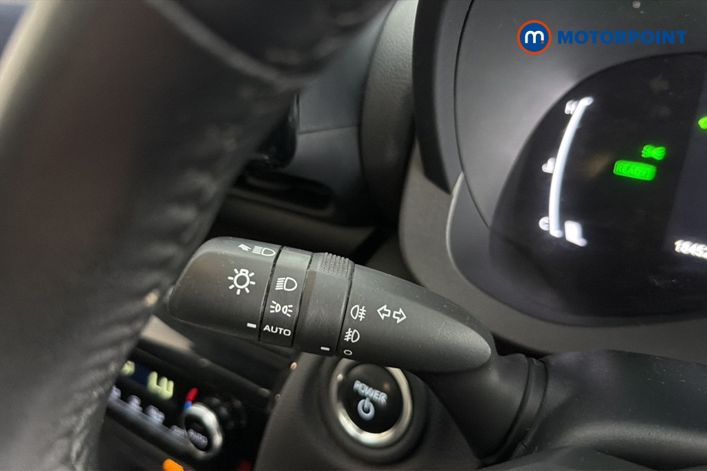 Toyota Yaris Cross Icon Automatic Petrol-Electric Hybrid Estate - Stock Number (1677584) - 5th supplementary image
