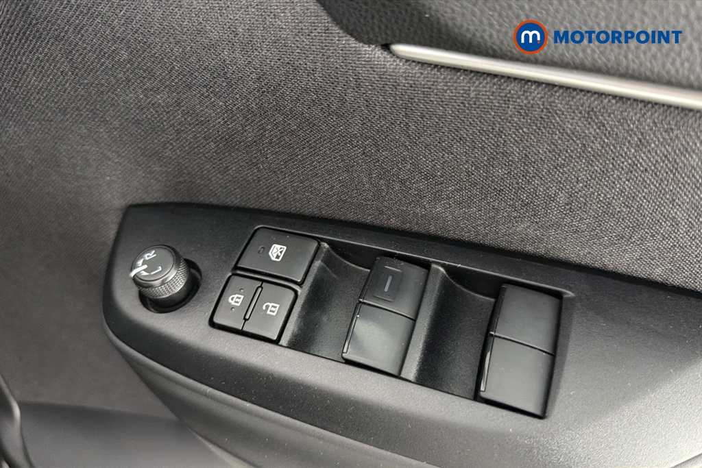 Toyota Yaris Cross Icon Automatic Petrol-Electric Hybrid Estate - Stock Number (1677584) - 19th supplementary image