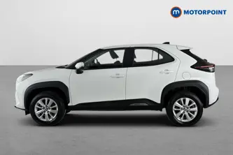 Toyota Yaris Cross Icon Automatic Petrol-Electric Hybrid Estate - Stock Number (1677584) - Drivers side