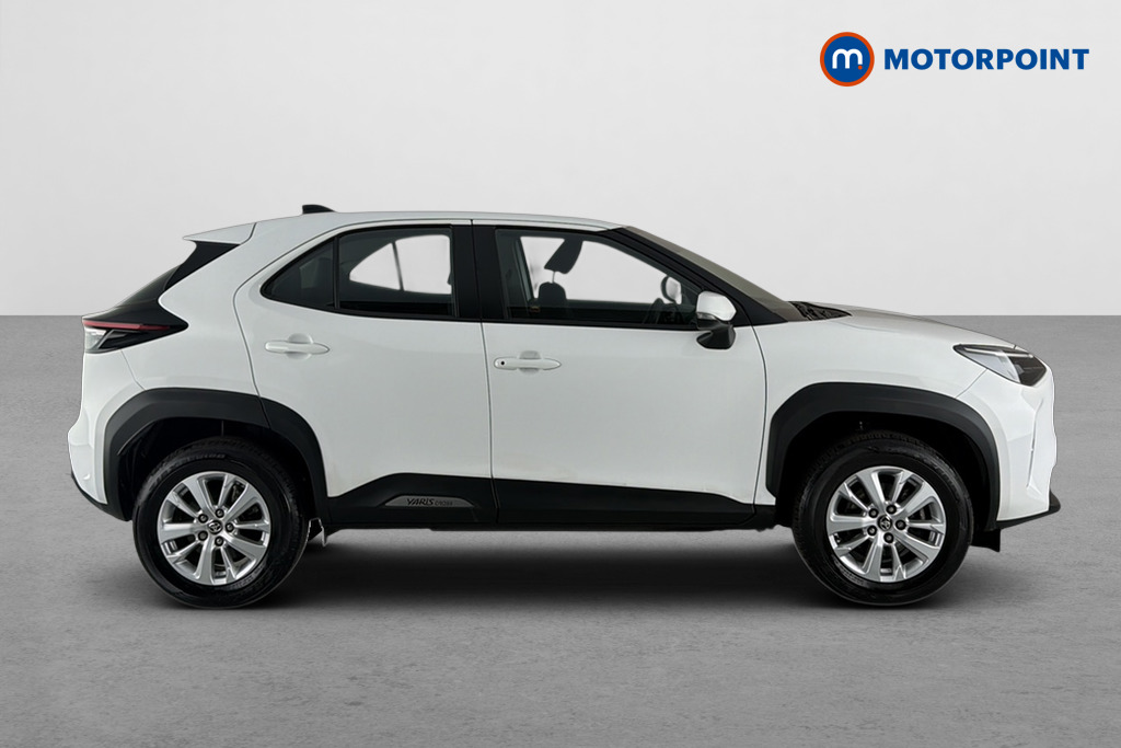 Toyota Yaris Cross Icon Automatic Petrol-Electric Hybrid Estate - Stock Number (1677584) - Passenger side