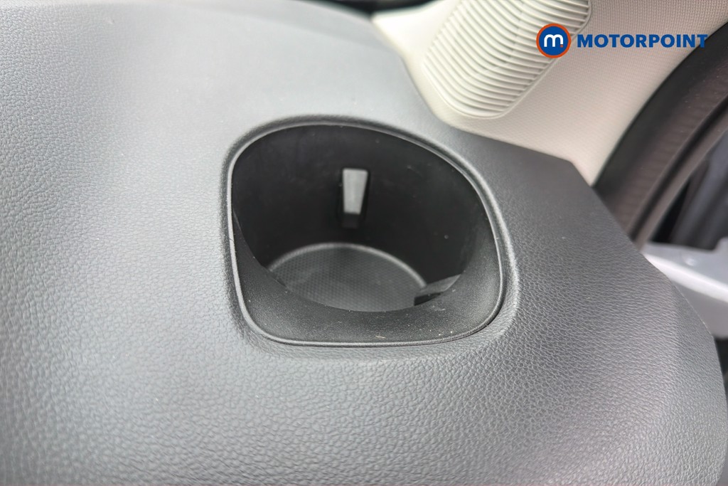 Renault Trafic Extra Sport Manual Diesel Panel Van - Stock Number (1677738) - 16th supplementary image