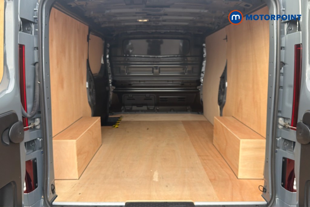 Renault Trafic Extra Sport Manual Diesel Panel Van - Stock Number (1677738) - 33rd supplementary image