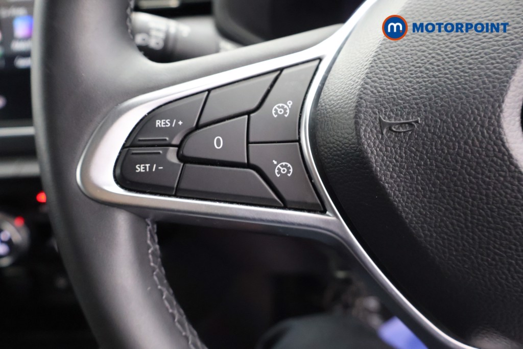 Renault Clio Evolution Manual Petrol Hatchback - Stock Number (1677787) - 2nd supplementary image