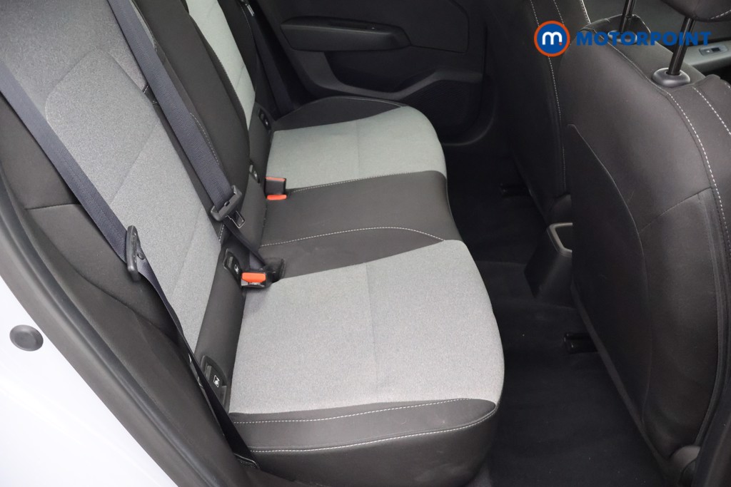 Renault Clio Evolution Manual Petrol Hatchback - Stock Number (1677815) - 18th supplementary image