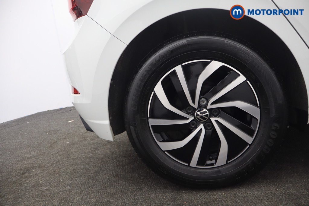 Volkswagen Polo Life Manual Petrol Hatchback - Stock Number (1677826) - 5th supplementary image