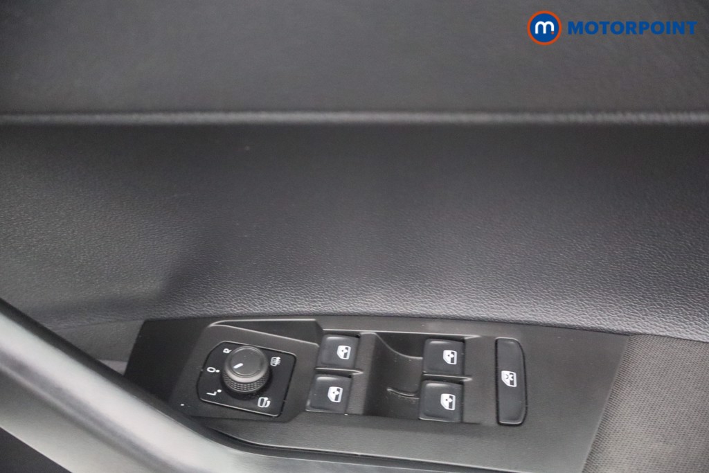 Volkswagen Polo Life Manual Petrol Hatchback - Stock Number (1677826) - 10th supplementary image