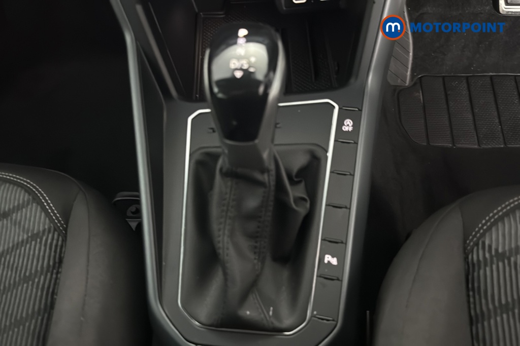 Volkswagen Polo R-Line Automatic Petrol Hatchback - Stock Number (1678048) - 15th supplementary image