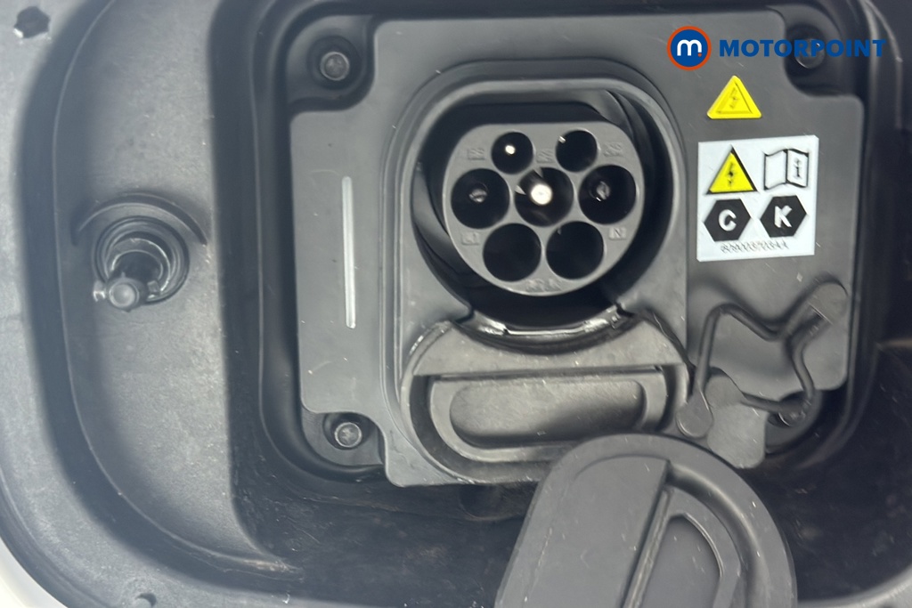 Chery Tiggo 8 Summit Automatic Petrol Plug-In Hybrid SUV - Stock Number (1678298) - 41st supplementary image